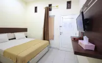 Garuda ZZ Hotel Hotel dekat ALUN ALUN SELATAN