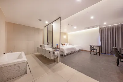 Wall Hotel Cheonan Cheongsu Hoteles cerca de Cheonan Hong Dae Yong Science Museum