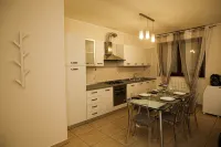 Bellavista Holiday Home