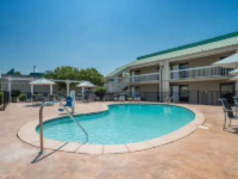 Best Western Flagship Inn Hotels in Moss Point