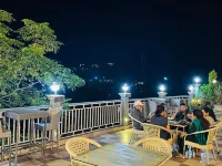 House of lights Hotels in Barog