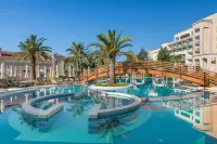 Splendid Conference & Spa Resort - piscina