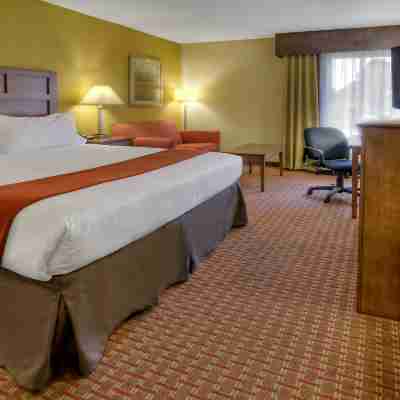 Holiday Inn Express Greenville Rooms