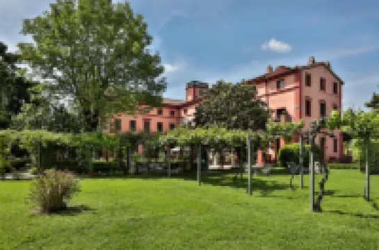 Relais I Castagnoni Hotels in 