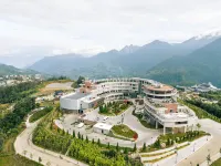 Lady Hill Sapa Resort