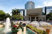 Hilton Los Angeles-Universal City Hotels in Studio City