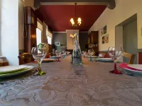 Domaine du Vern Hotels in Saint-Affrique