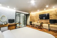 Miryang Martin Hotels in Miryang-Si