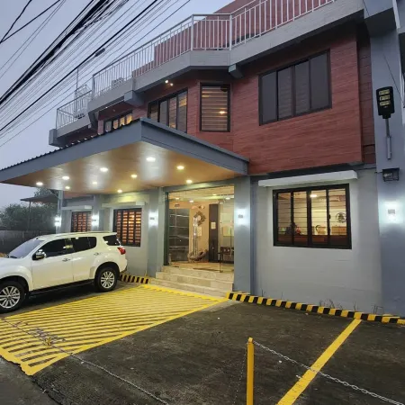 Grayhouse Inn Tagaytay