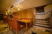 Hotel Metro Hotels in Agra