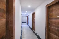 FabExpress F9 Noida Sector 27 Hotels in Noida