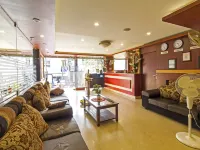 The Signature Inn Hotel Hotel in zona Centro Commerciale Mantri Square