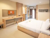 B2 Korat Night Market Boutique & Budget Hotel