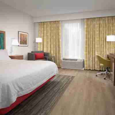 Hampton Inn & Suites Orangeburg Rooms