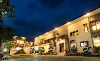 Sungsan Thesumplus Pool Villa