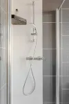 Apple House Wembley Twin Room Shared Bathroom