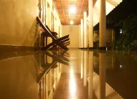 Green Court Hotels in Kumily