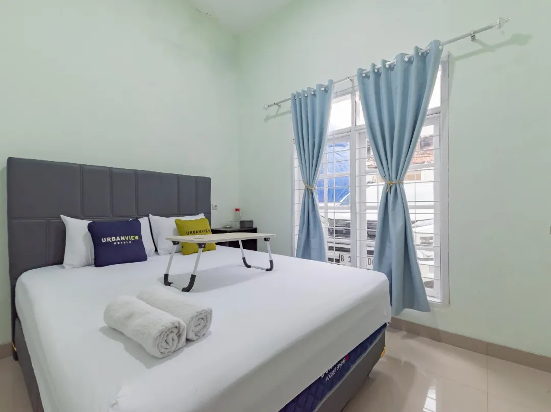 Urbanview Hotel Nakasya Burangrang - Bandung