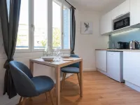 르 베를리에-몽플레지르