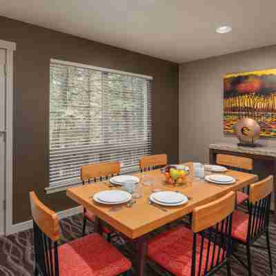 WorldMark McCall Dining/Meeting Rooms