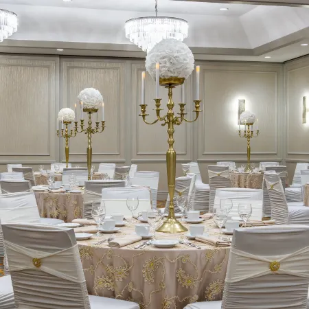 Holiday Inn WINNIPEG-SOUTH by IHG