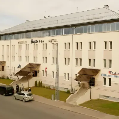 Kolonna Hotel Brigita Hotels near Maxima XXX