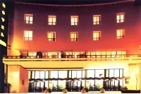 Hotel Porto Mar Hotels near JumpYard Matosinhos