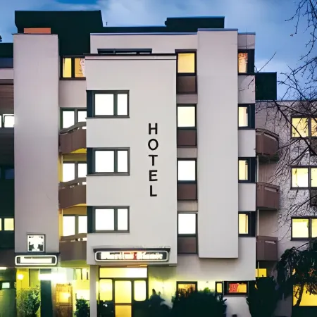 Martins Klause Airport Messe Hotel - Air Conditioning - Self Check-in Available