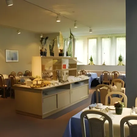 Hotel Filderland - Stuttgart Messe - Airport