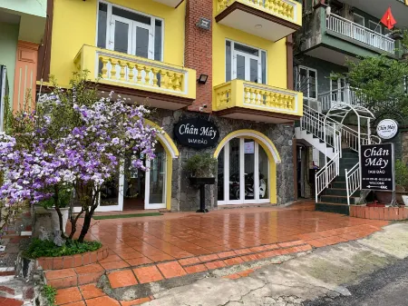 Chan May Hotel Отели в г. TT. Tam Dao