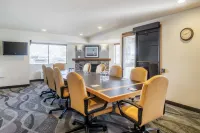 Best Western Plus Edmonds Harbor Inn
