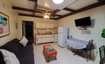 Sunset Gardens Guesthouse