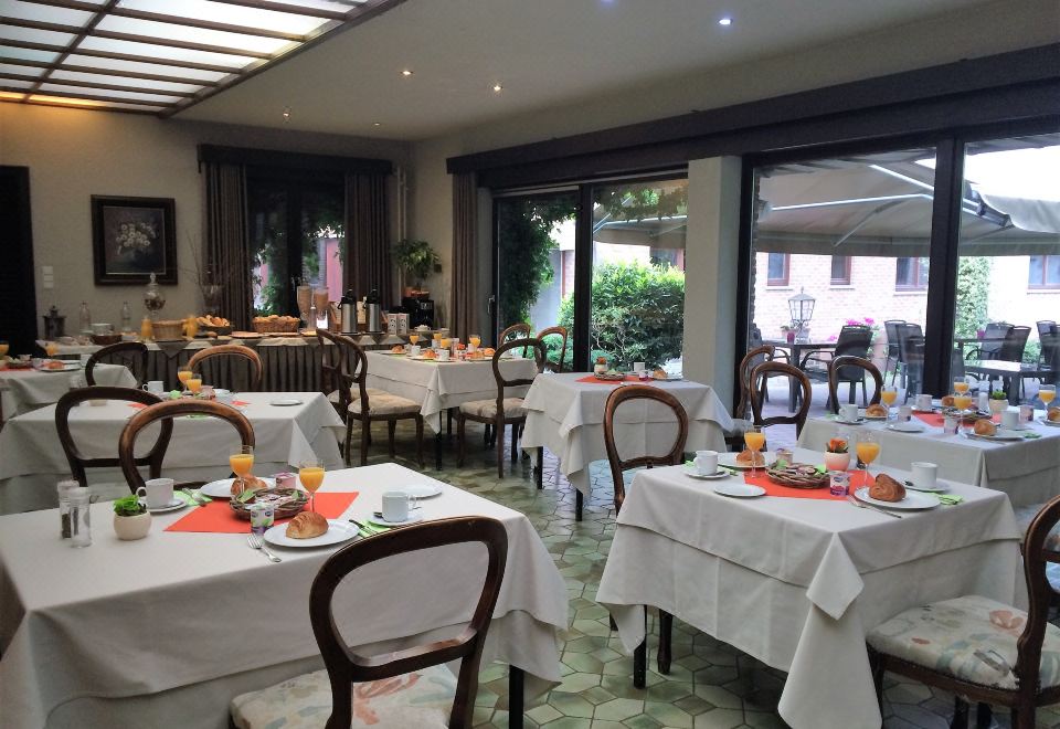 Bovendael Sports and Business Hotel