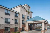 Quality Inn Denver Westminster - Wifi