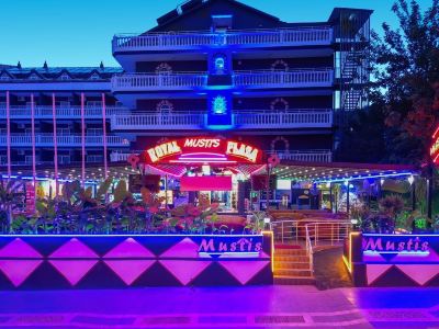 Mustis Royal Plaza Hotel
