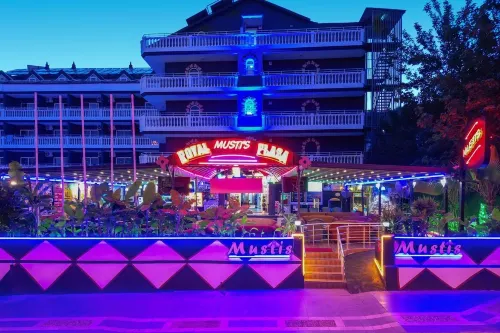 Mustis Royal Plaza Hotel - parking