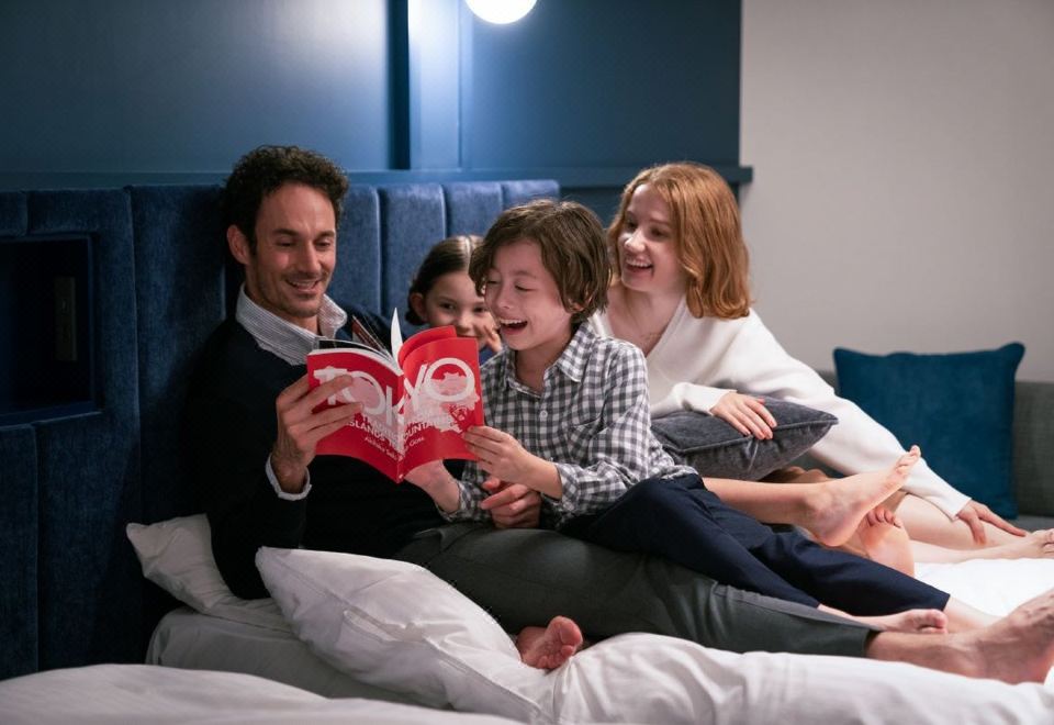 5. 오리엔탈 호텔 ..