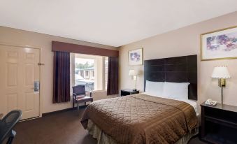 Days Inn by Wyndham Mexico