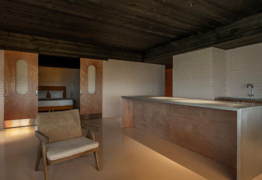 룸스 호텔 바투미의 야외 수영장