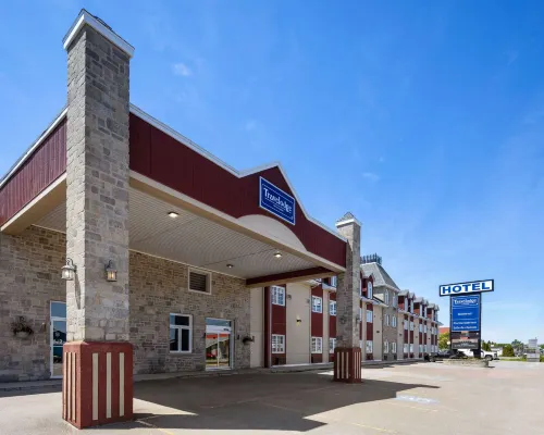 Travelodge by Wyndham Roberval Hotels in Roberval
