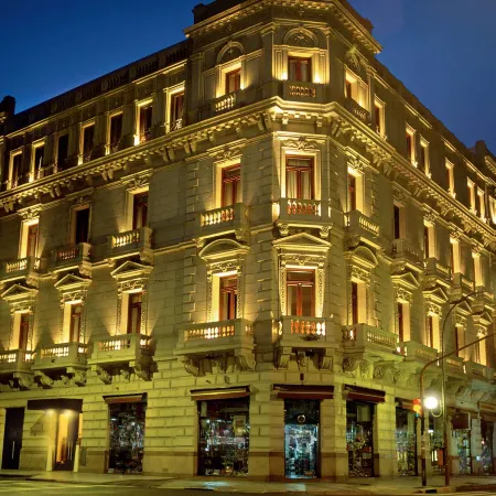 Esplendor by Wyndham Buenos Aires Отели рядом с достопримечательностью «Станция метро Florida»
