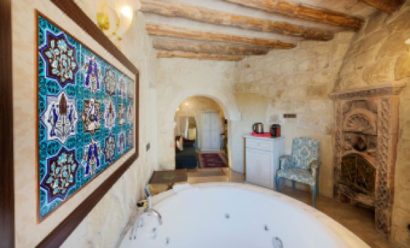 Tafoni Houses Cave Hotel