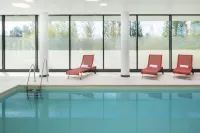 Hyatt House Paris Charles de Gaulle Airport - piscina