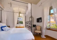 Cotommatae Hydra 1810 Hotels in Hydra