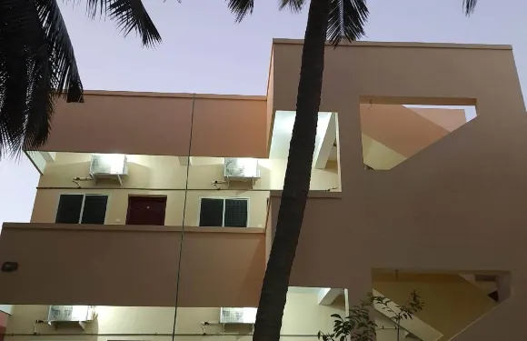 拉格哈維觀光旅館