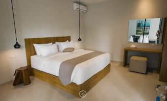 Hikari Hill View Villa 7 Bedrooms with a Private Swimming Pool and Billiard