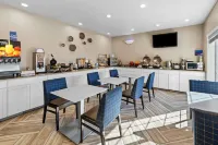 Best Western Worlds of Fun Inn  Suites - breakfast