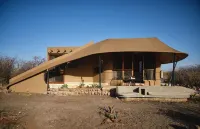 Surana Buffalo Springs Hotels near Old Sierra Four