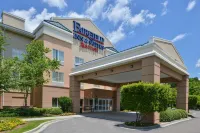 Fairfield Inn & Suites Charleston North/University Area Hotels near Crowfield Plaza