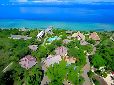 Dolphin House Resort Spa Diving